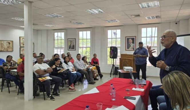 Alcaldía marabina convoca al ciclo de Charlas Itinerantes, la ruta de las 7 transformaciones