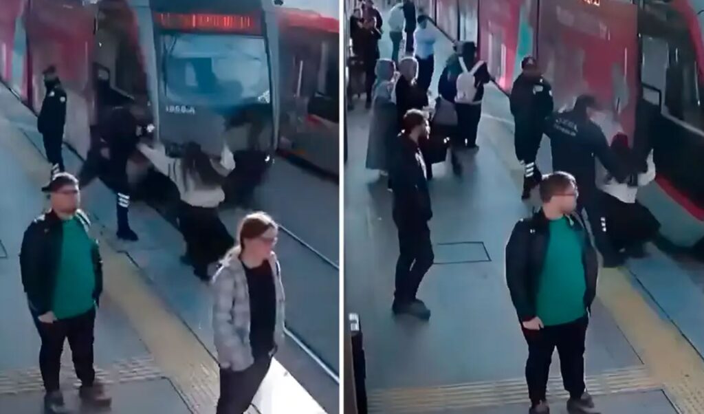Mujer distraída fue salvada de ser atropellada por un tranvía en Turquía