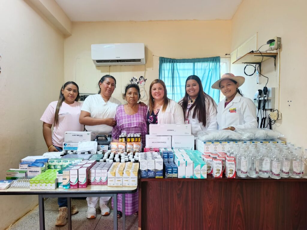 Dotación de insumos y medicamentos en Mara