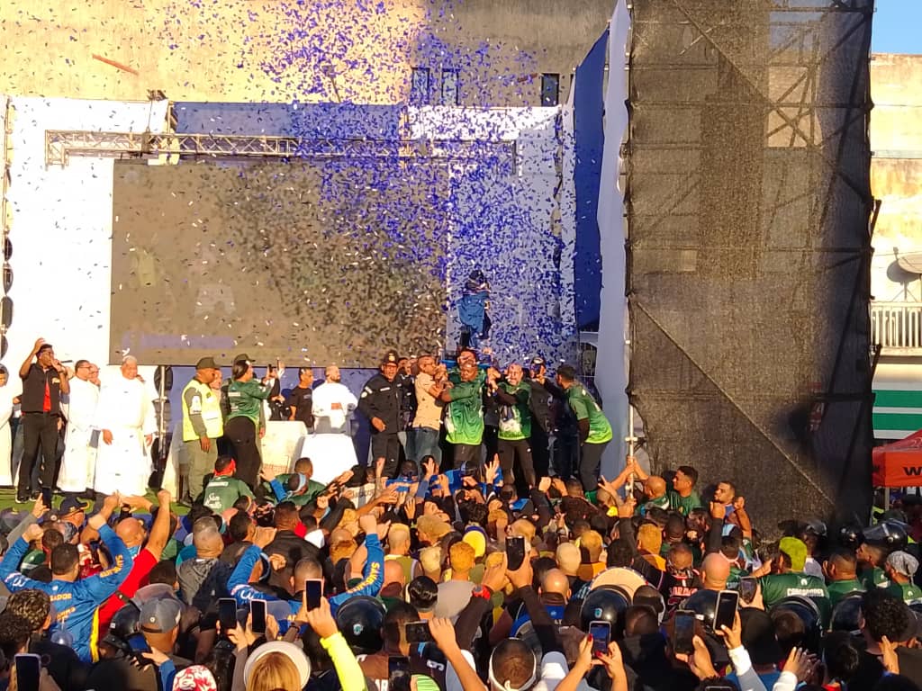 Fieles de San Benito celebran en Cabimas