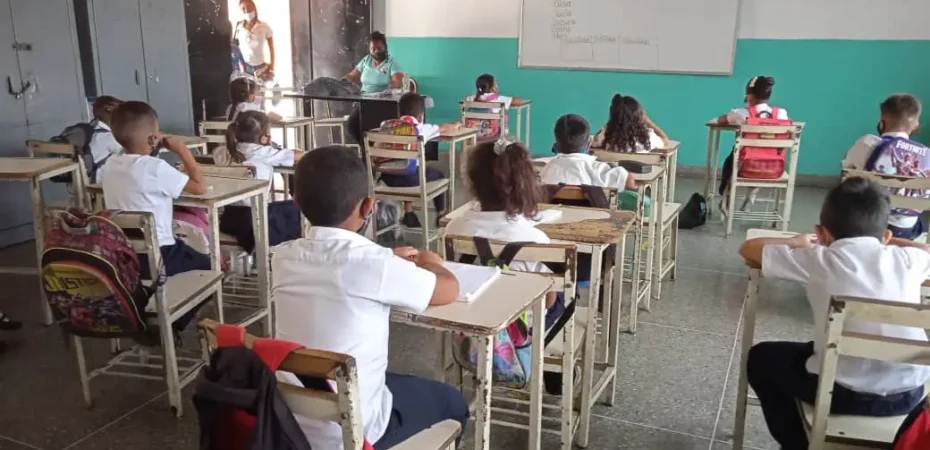 Asistencia clases Venezuela 2026