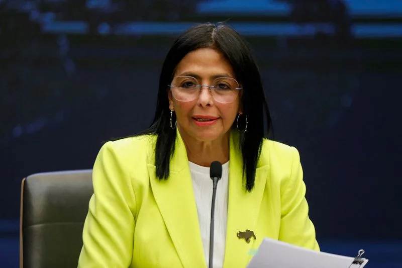 Delcy Rodríguez asume presidencia