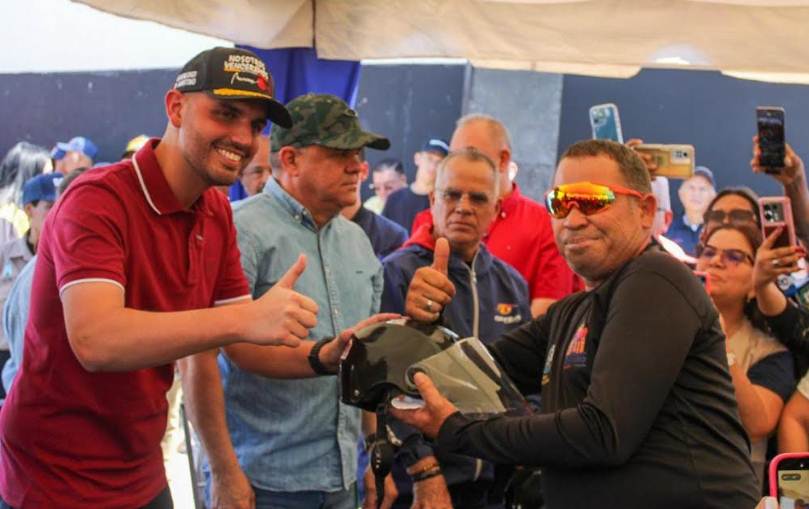Operativo de seguridad vial en Maracaibo para entrega de cascos certificados Sencamer