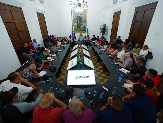 Gobernador Caldera creó comisiones