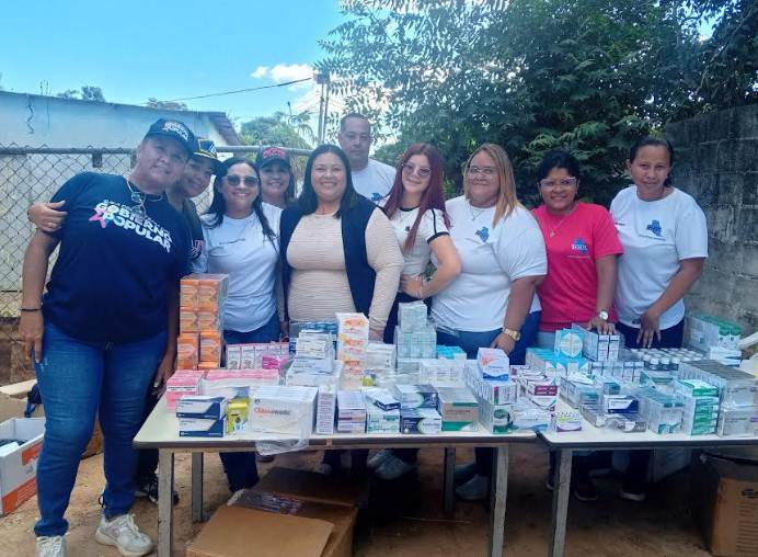 Atención médica y social en el sector San Críspulo del municipio Miranda, Zulia, durante jornada encabezada por la alcaldesa Luselia García