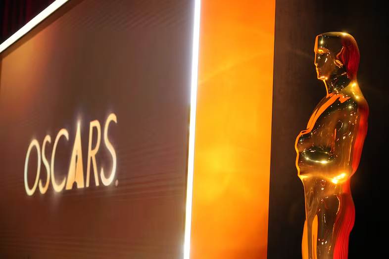 Ryan Coogler y Michael B. Jordan celebrando nominaciones de la película Sinners para los premios Oscar 2026