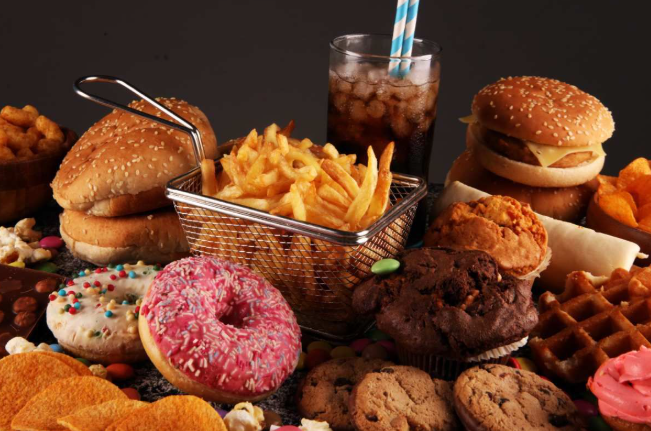 La publicidad de comida basura y su impacto en la salud infantil