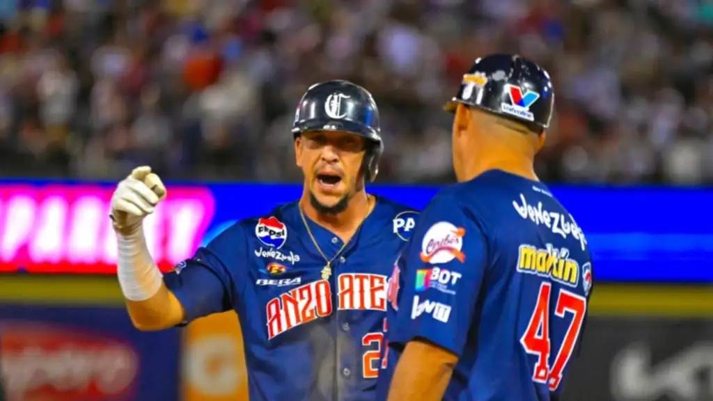 Jugadores de Caribes de Anzoátegui celebrando victoria ante Magallanes en la Final LVBP 2026