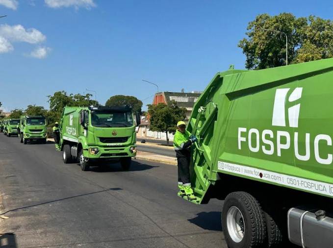 Operativo del IMAU para la recolección de basura en las calles de Maracaibo