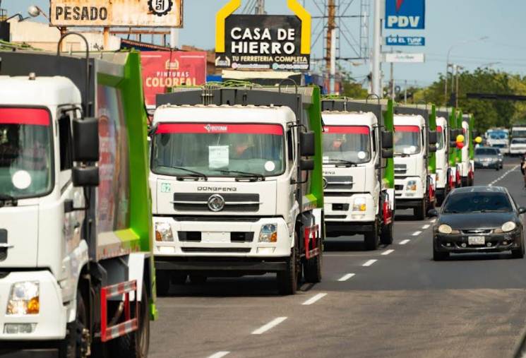 Operatividad del servicio de aseo urbano en Maracaibo con nuevos camiones compactadores