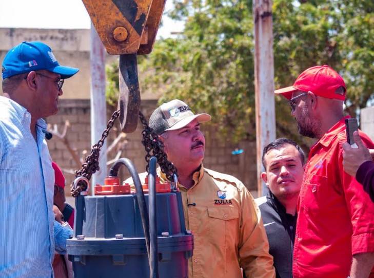 Gobernador Luis Caldera inspecciona equipos de bombeo en San Jacinto, Maracaibo