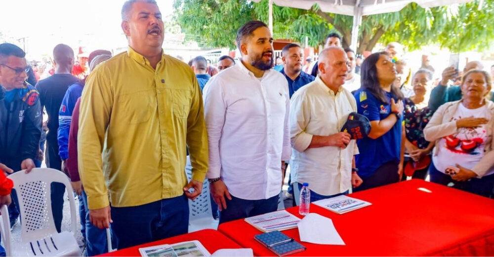 Gobernador Luis Caldera y diputado Maduro Guerra en entrega de obras en Maracaibo