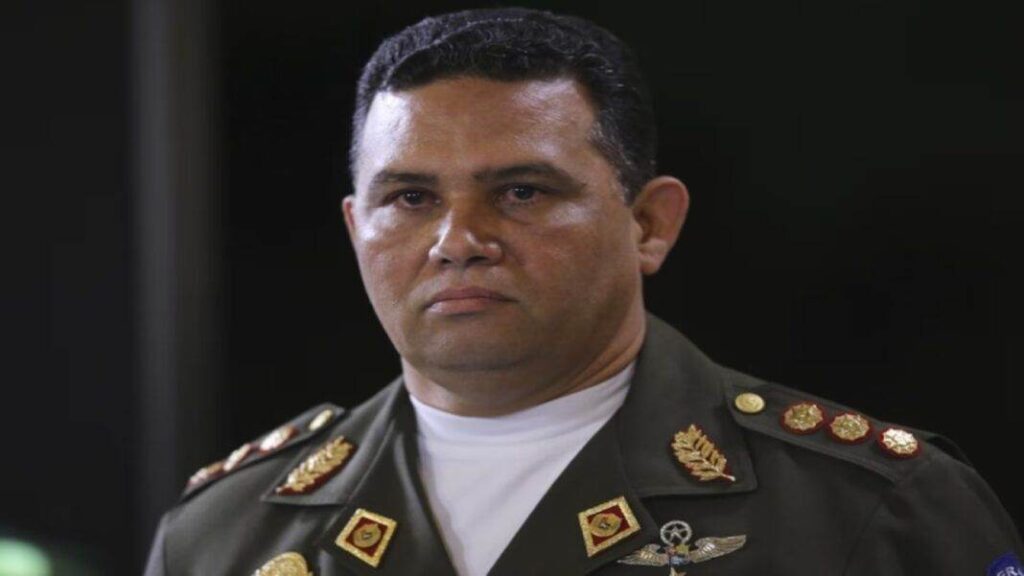G/J Gustavo González López nuevo ministro de la Defensa en sustitución de Padrino López