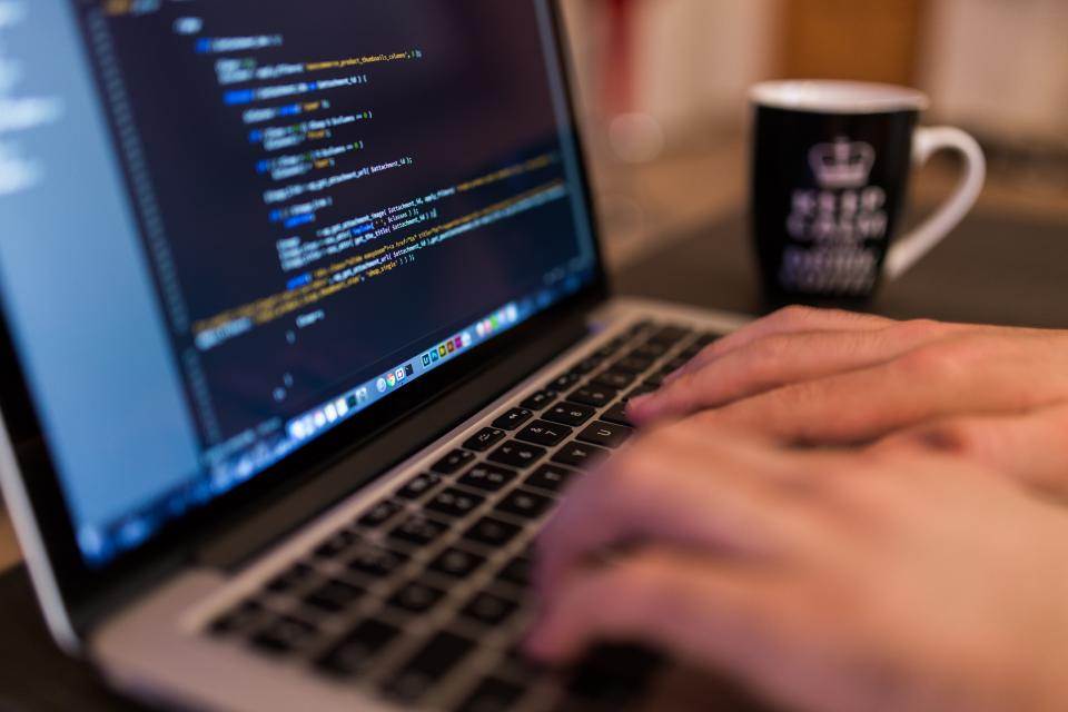 Desmantelan red de trata por internet en Bolìvar