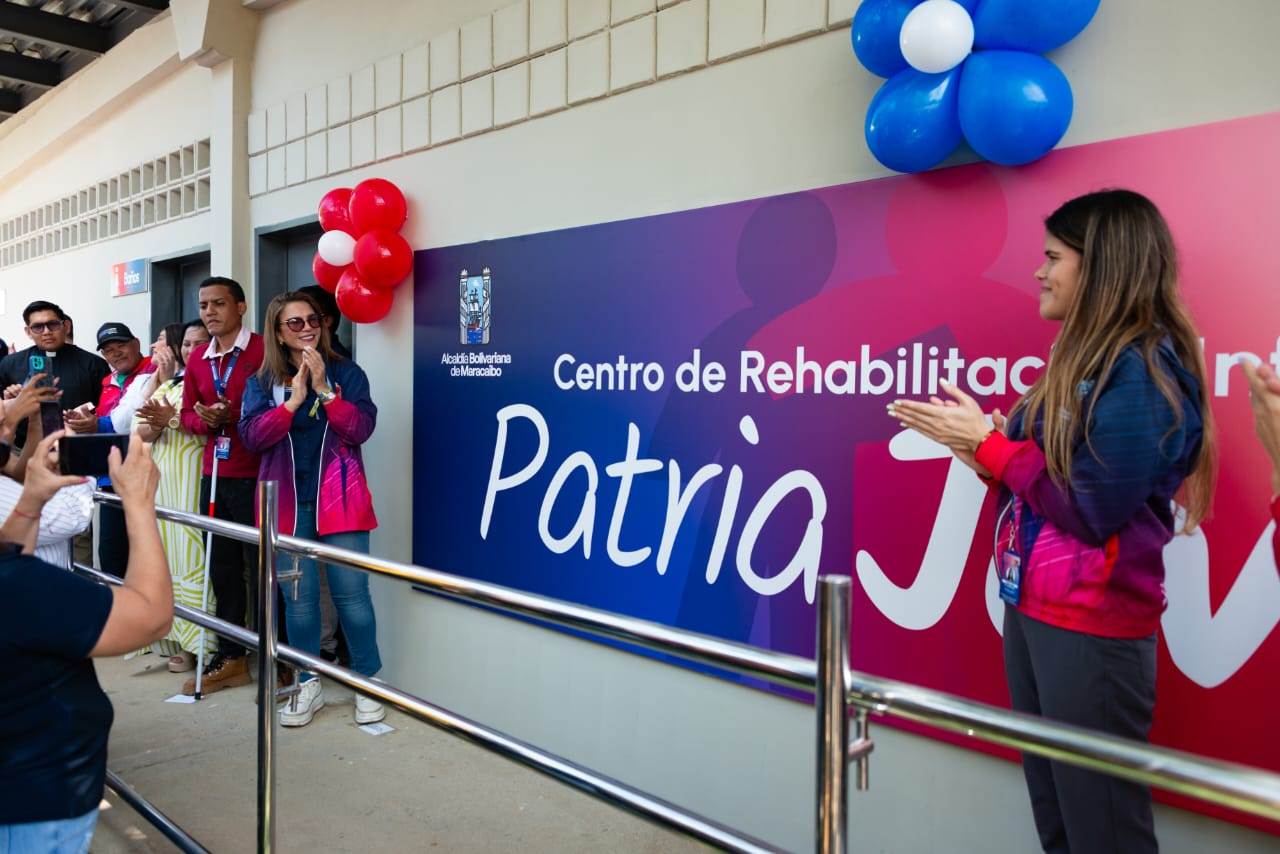 Primera Dama de Maracaibo Ana Clara de Di Martino inaugura centro de salud en Patria Joven
