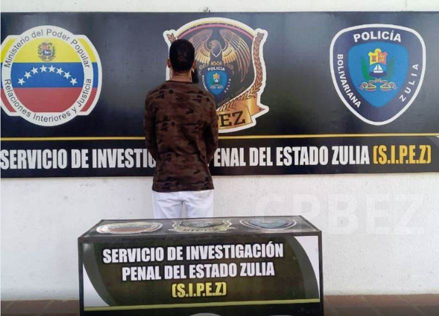Funcionarios del Sipez durante el procedimiento de detención de un solicitado en Maracaibo, estado Zulia