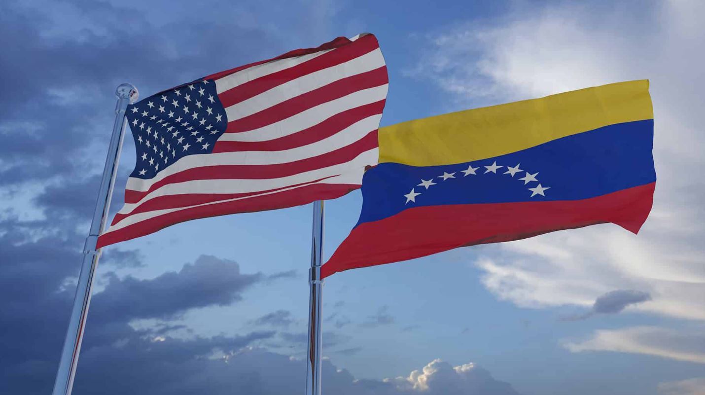 Acuerdan impulsar inversiones en minería y energía tras reunión entre EEUU y Venezuela en Miraflores