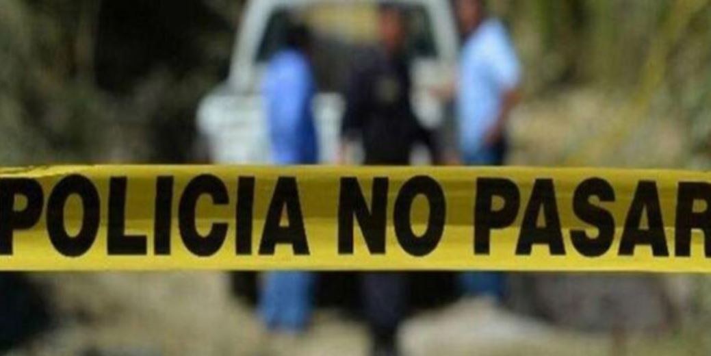 Adolescente asesina a dos profesoras con rifle en escuela de México