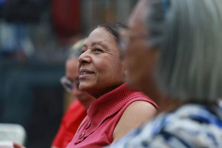 La mujer venezolana con la resilencia realza su papel en la sociedad