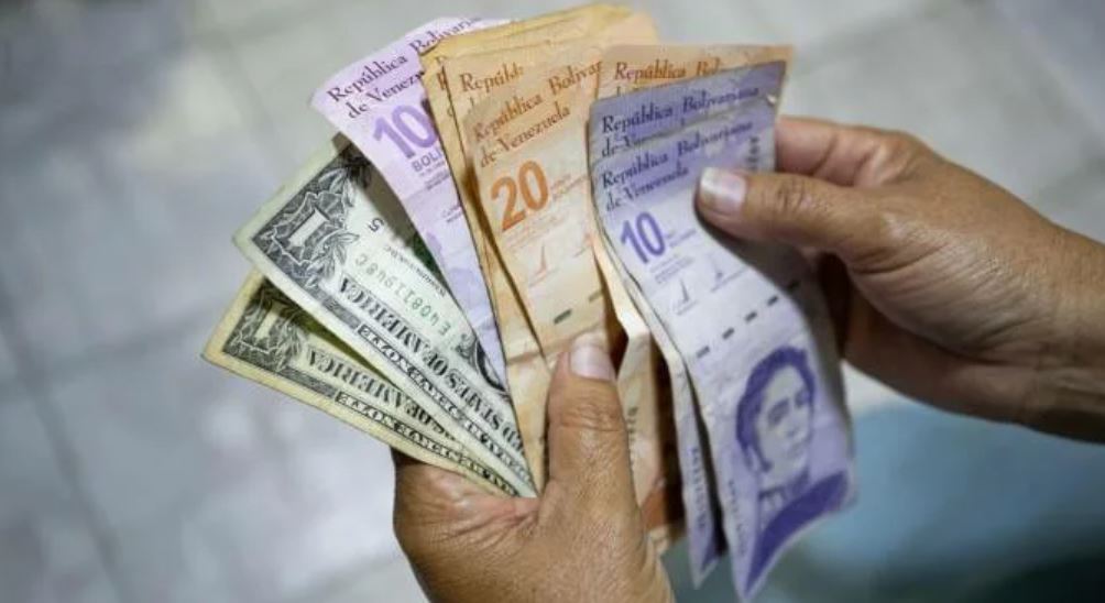 Fedeunep propone anclar el sueldo mínimo a una “moneda dura” y exige aumento inmediato