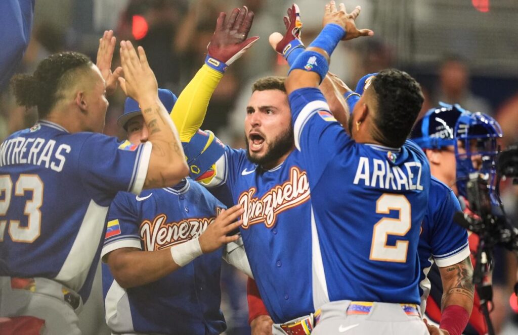 Crearán el "Paseo de las Estrellas" del béisbol en Caracas tras triunfo de Venezuela