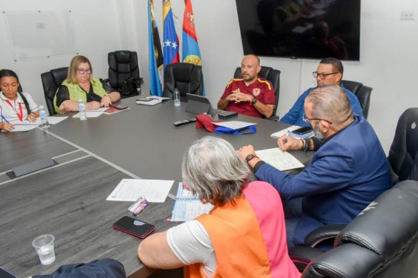 El alcalde Héctor Soto coordina con IUSF, UNERMB y Misión Sucre nuevas estrategias de bienestar estudiantil