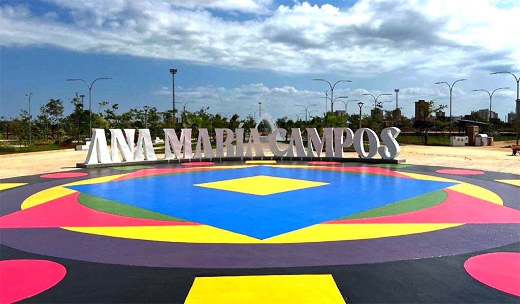 El escenario de la concha acústica del Parque Monumental Ana María Campos