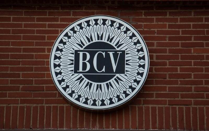 BCV proyecta estabilidad cambiaria y crecimiento del PIB en 2026