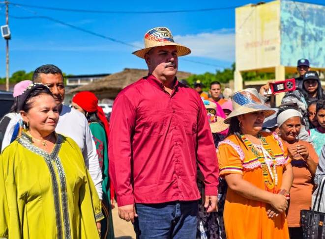 El gobernador Luis Caldera instaló el Gabinete Territorial en la Laguna de Sinamaica