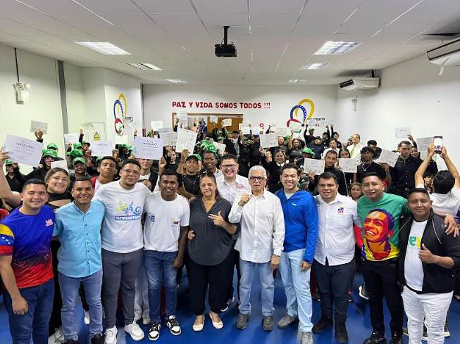 Inces Zulia entregó 117 certificados a jóvenes marabinos en alianza con la Gran Misión Venezuela Joven