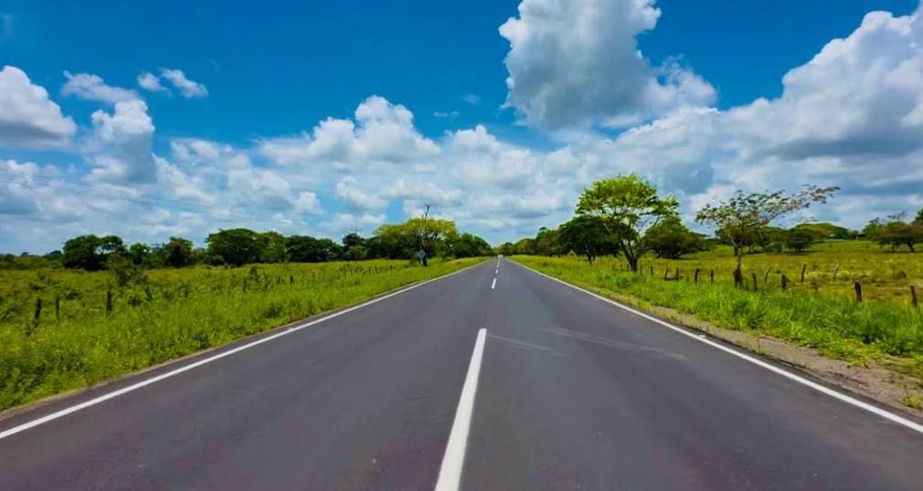 El gobernador Luis Caldera entregó 50 km rehabilitados de la vía Machiques-Colón