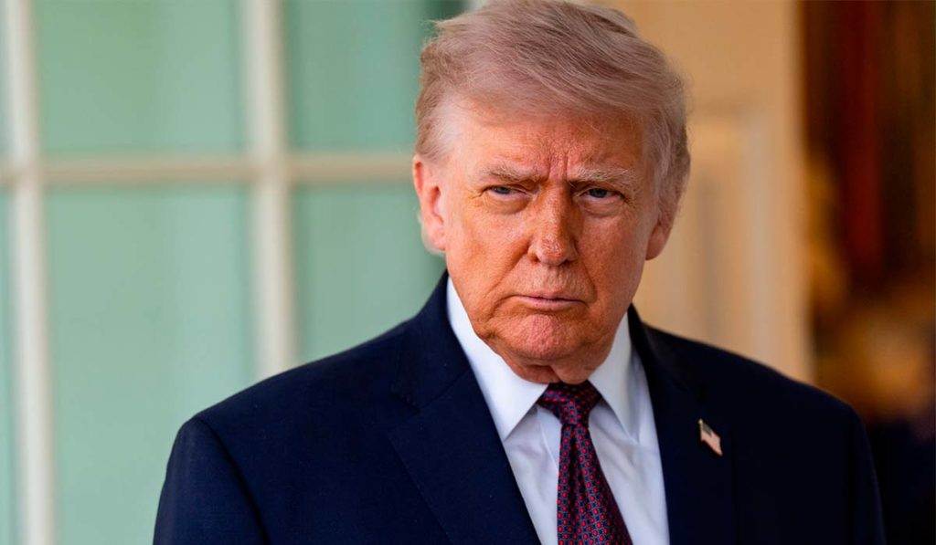 Donald Trump junto a delegaciones de Israel y Líbano en la Casa Blanca