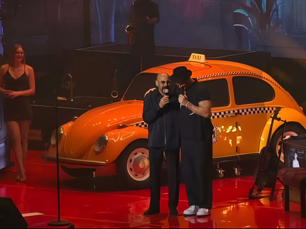 Ricardo Arjona y Oscar D’León encienden Miami al cantar juntos “Llorarás”