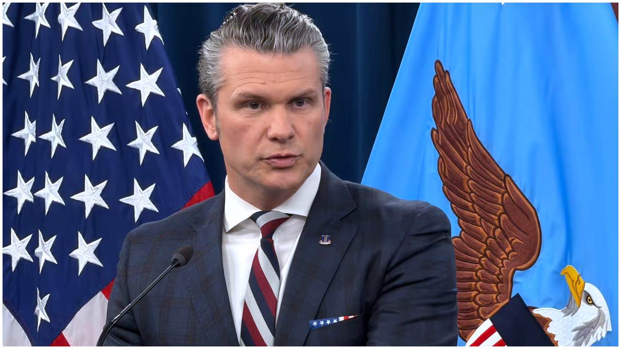 Secretario de Guerra Pete Hegseth advierte sobre ataques a infraestructura en Irán
