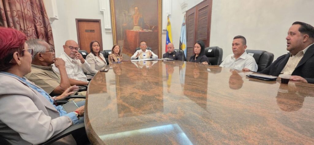 Instalación del jurado para el Premio Estadal de Periodismo 2026 Antonio Núñez Rovira en el CLEZ Zulia.