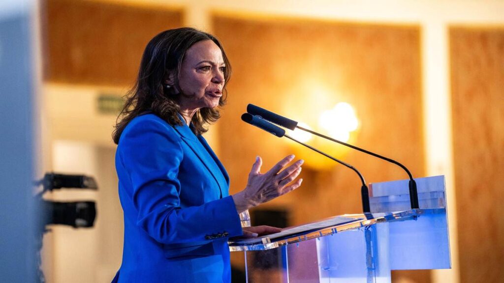 La Plataforma Unitaria y María Corina Machado suscriben el Manifiesto de Panamá