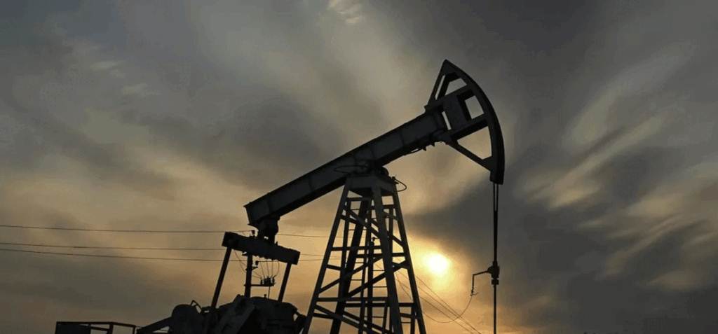 Siete países de la OPEP+, incluyendo a Rusia y Arabia Saudí, acuerdan aumentar la producción de petróleo en junio