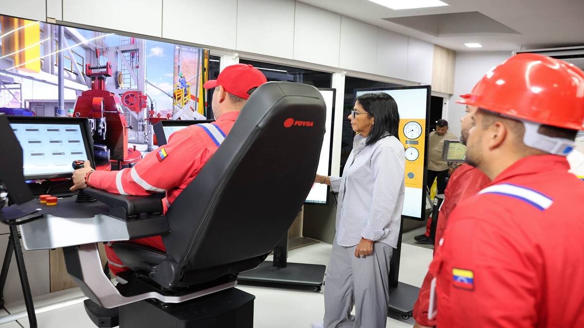 Delcy Rodríguez inauguró el nuevo Centro Tecnológico de Hidrocarburos de PDVSA