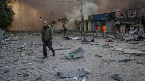 Rusia insta a extranjeros a abandonar Kiev ante ataques inminentes de represalia contra infraestructura militar