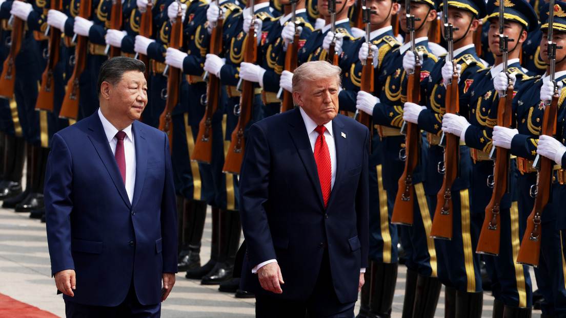 Trump se reúne con Xi Jinping en Pekín para abordar el comercio y la relación bilateral