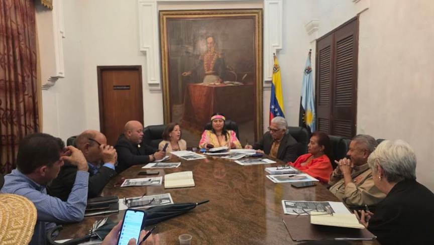 El CLEZ instaló la Comisión Especial para el Centenario de la Siembra de Udón Pérez