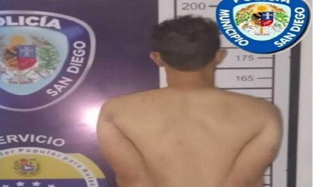 Funcionarios de Iamposad capturaron a un hombre mientras intentaba asesinar a una mujer en La Esmeralda, San Diego