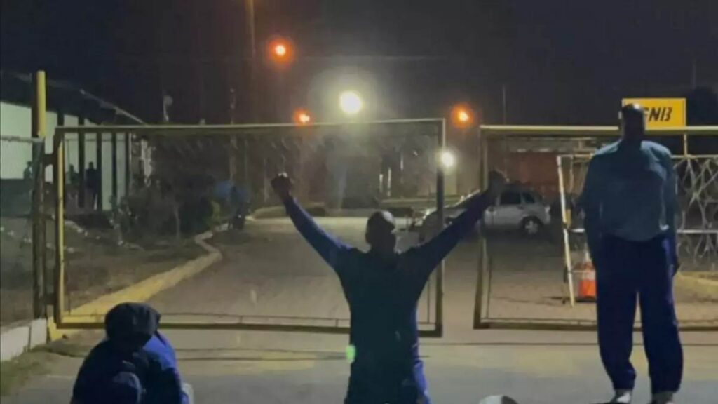 Tres expolicías metropolitanos figuran entre los liberados dentro del plan de excarcelación de 300 presos políticos en Venezuela