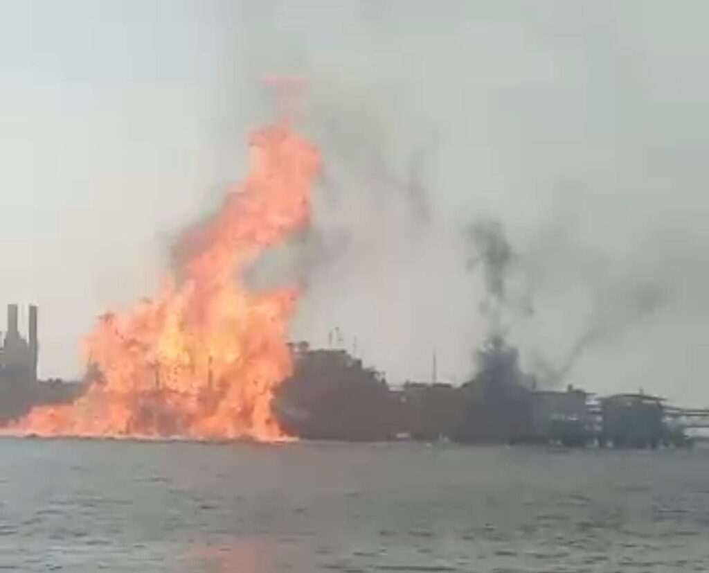 Registran explosión en planta de gas Lamargas, municipio Lagunillas