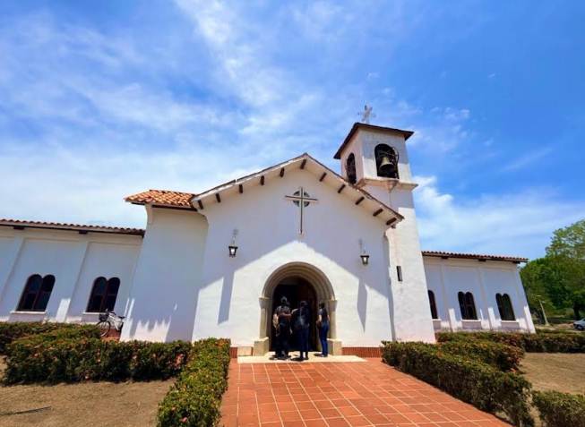 El gobernador Luis Caldera celebró el Día de la Virgen de Fátima en Bachaquero