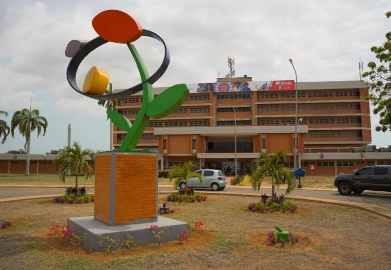 Gobernador Luis Caldera entrega rehabilitación integral en el Hospital de Especialidades Pediátricas de Maracaibo