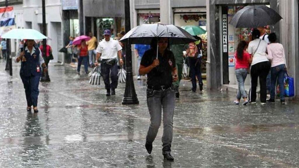 Inameh prevé lluvias con descargas eléctricas este #13May en Zulia, Andes y Centro del país