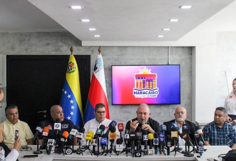 El alcalde Giancarlo Di Martino aprueba el Decreto 053 para simplificar la permisología