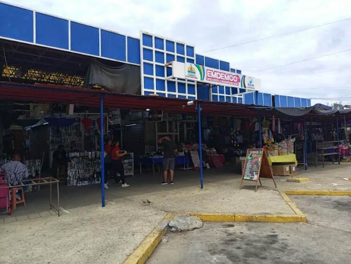 EMDEMCO inició el plan de reorganización y readjudicación de locales comerciales en el mercado de detallistas de Cabimas