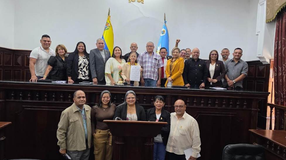 El CLEZ aprueba la Orden Día del Profesional de la Educación Física, Deporte y Recreación para premiar la excelencia